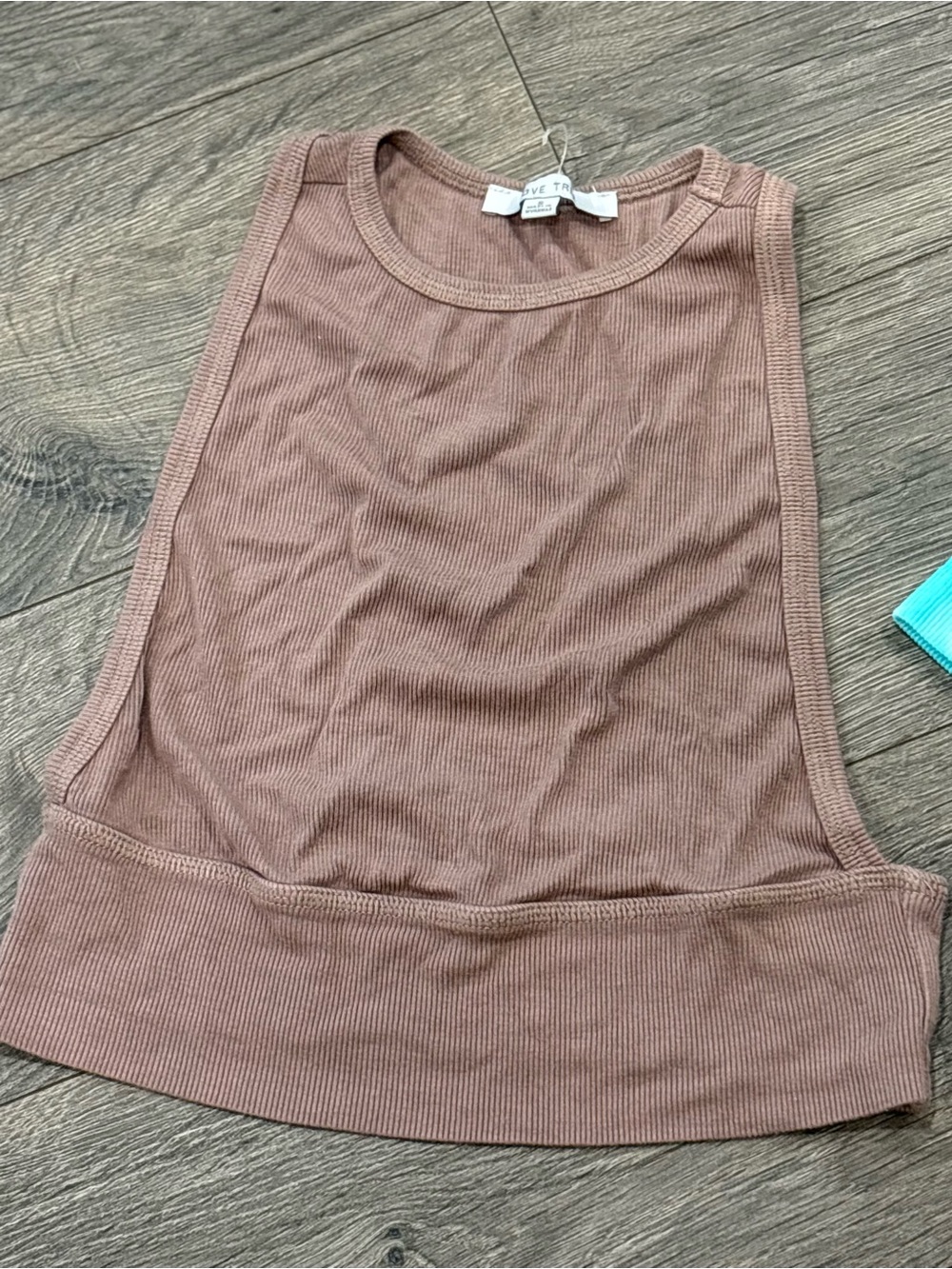 3 Top Bundle - Picture 4 of 4
